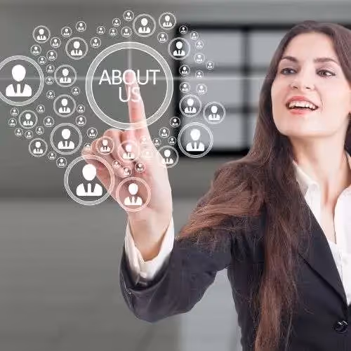 Ana Beatriz de Carvalho - Melhor Esteticista, Cosmetóloga e Massoterapeuta com Pós-graduação em Biomedicina e Fisioterapia